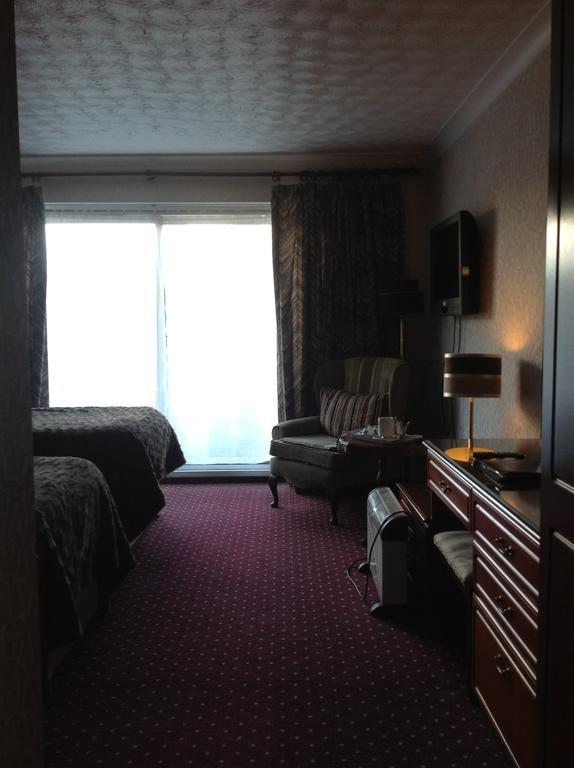 Balmoral Lodge Hotel Southport Bagian luar foto