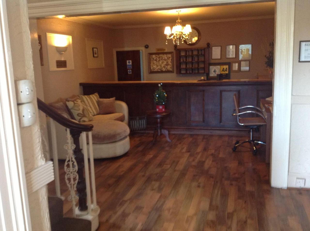 Balmoral Lodge Hotel Southport Bagian luar foto