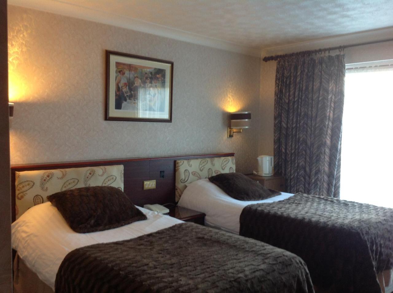 Balmoral Lodge Hotel Southport Bagian luar foto