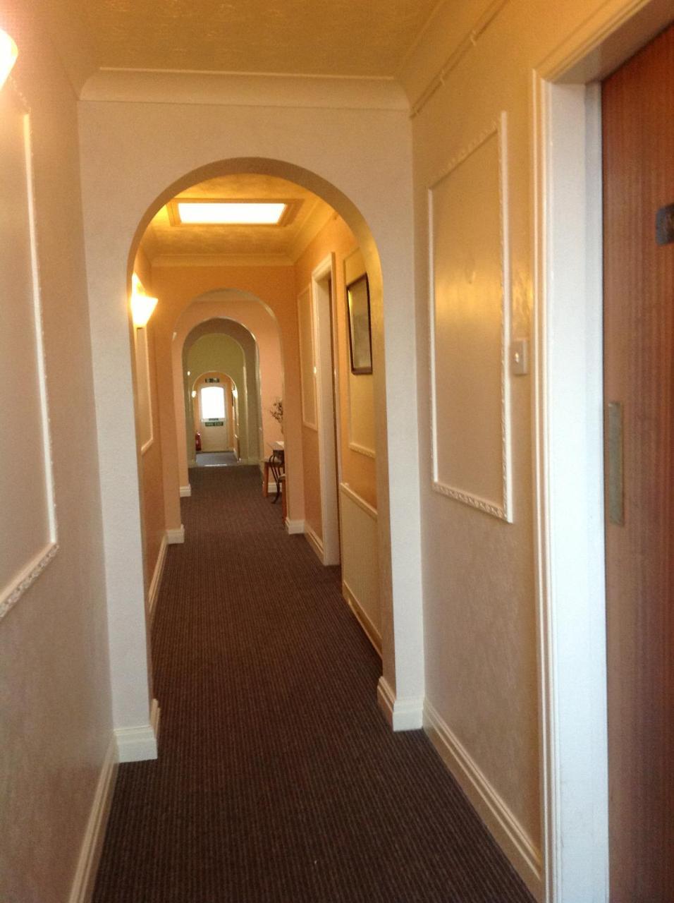 Balmoral Lodge Hotel Southport Bagian luar foto